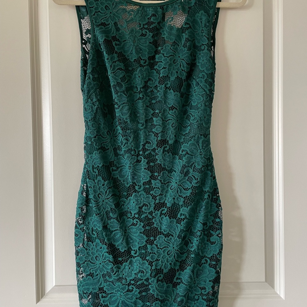 Bebe Lace Body Con mini Dress